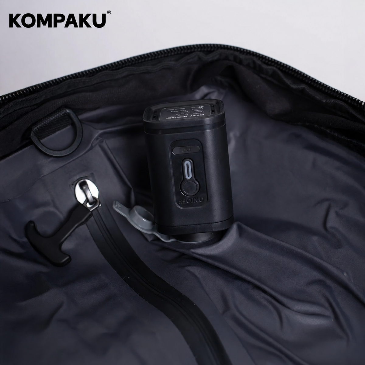 KOMPAKU プレミアム真空バックパック